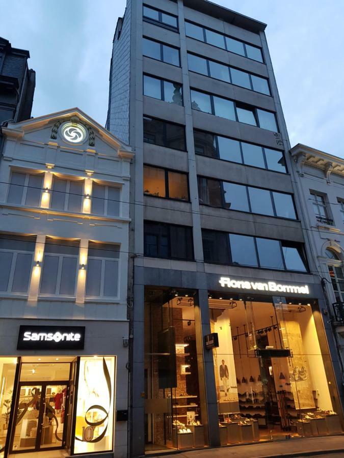Apartment Huidreal Meir Antwerp